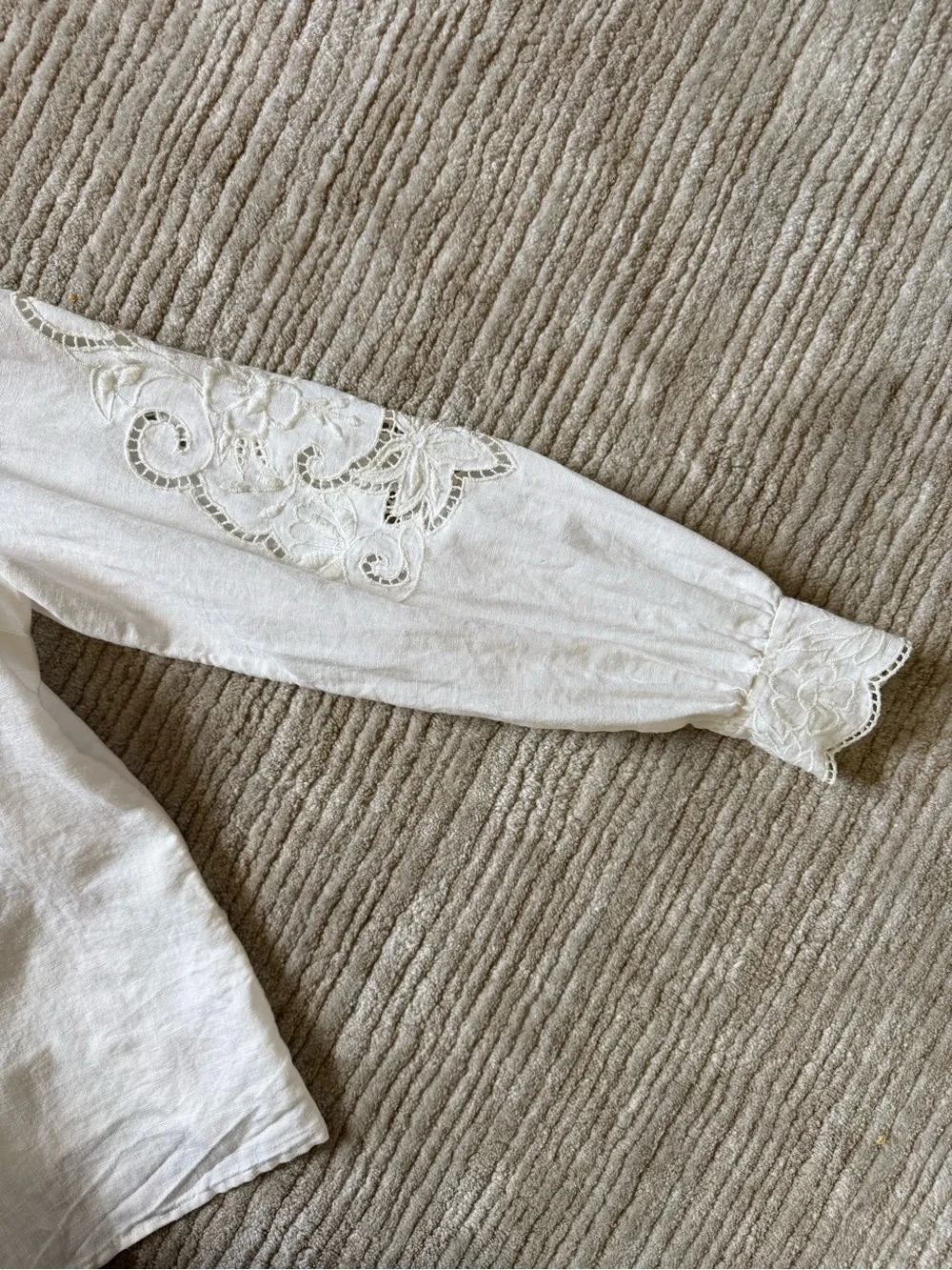 Sézane Lilia Blouse White Linen Cotton Embroidered Lace Ruffle Collar FR38 US6 - Picture 5 of 11